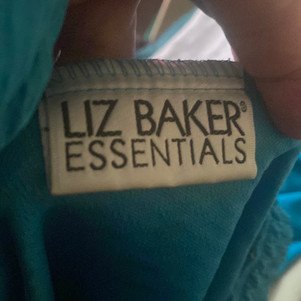 LIZ BAKER Essentials 100 % Polyester MADE IN USA